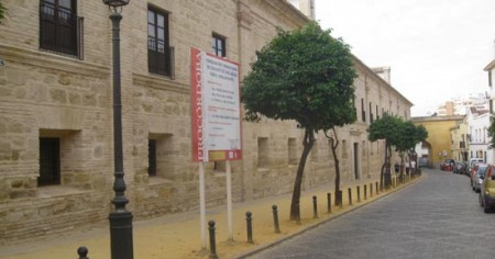 Calle de las Caballerizas Reales